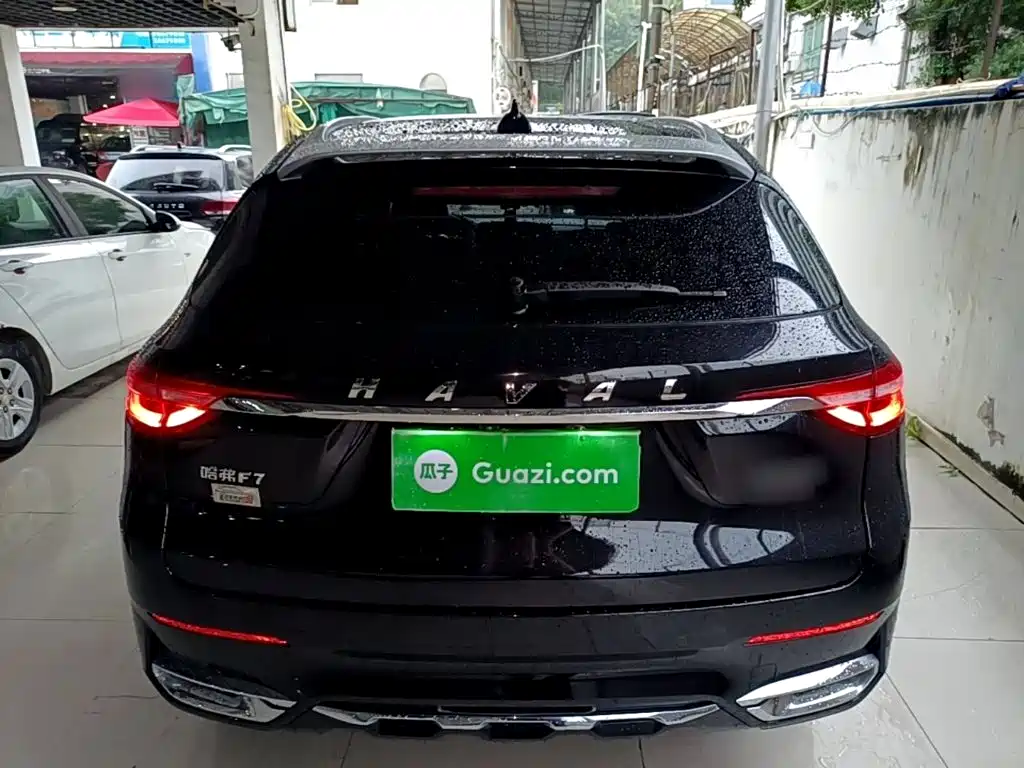 Haval F7 2.0 T 2 WD i
