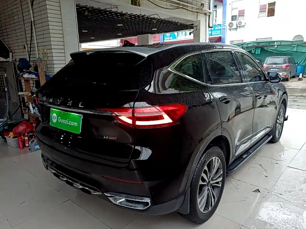 Haval F7 2.0 T 2 WD i