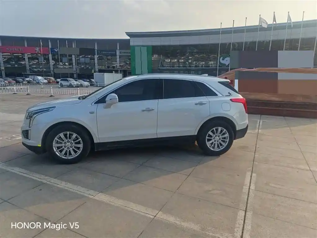 Cadillac XT5 28 E 4 WD Tech