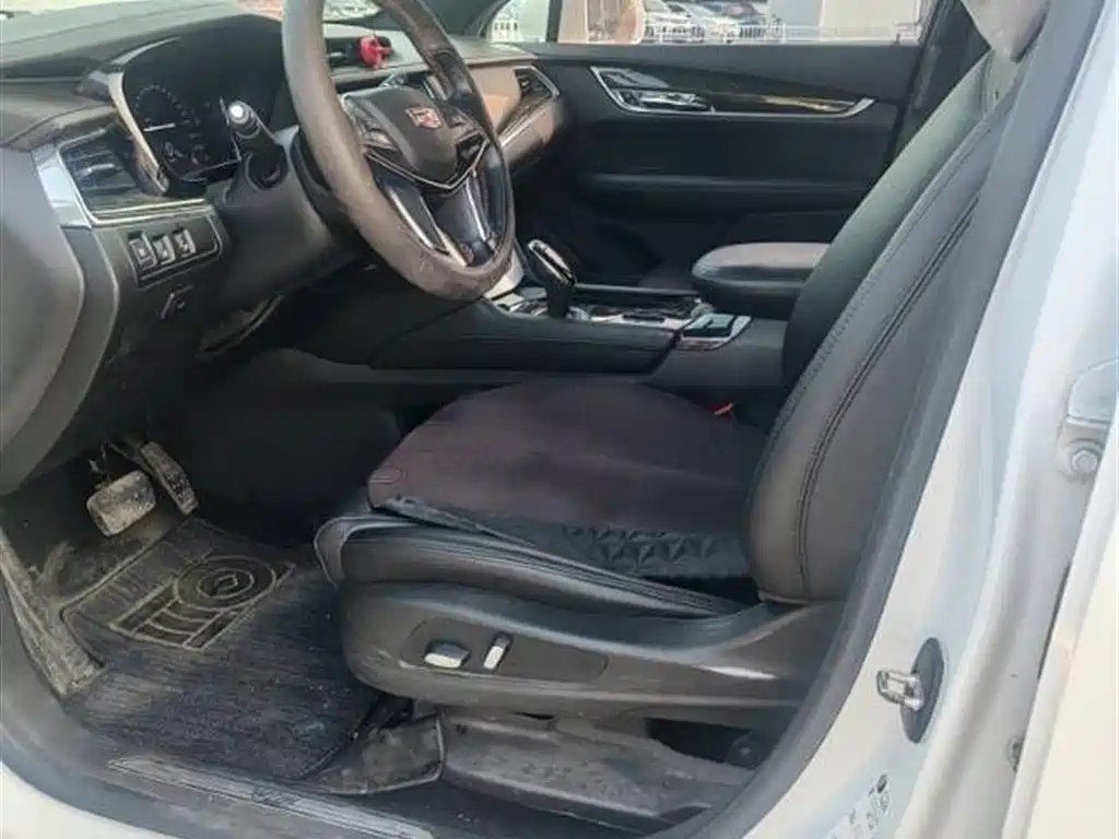 Cadillac XT5 28 E 4 WD Tech