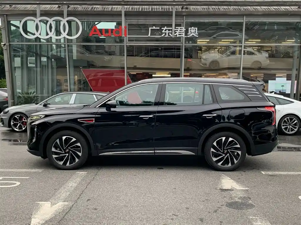 Hongqi HS7 PHEV 2.0 T PHEV 4 WD Flagship Smooth 6-seat
