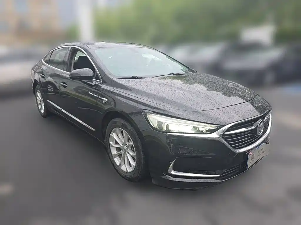 LaCrosse 552 T Luxury