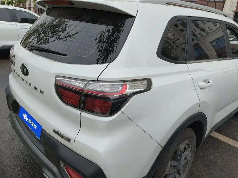 Sportage 智跑 2019款 2.0 L 手动时尚版