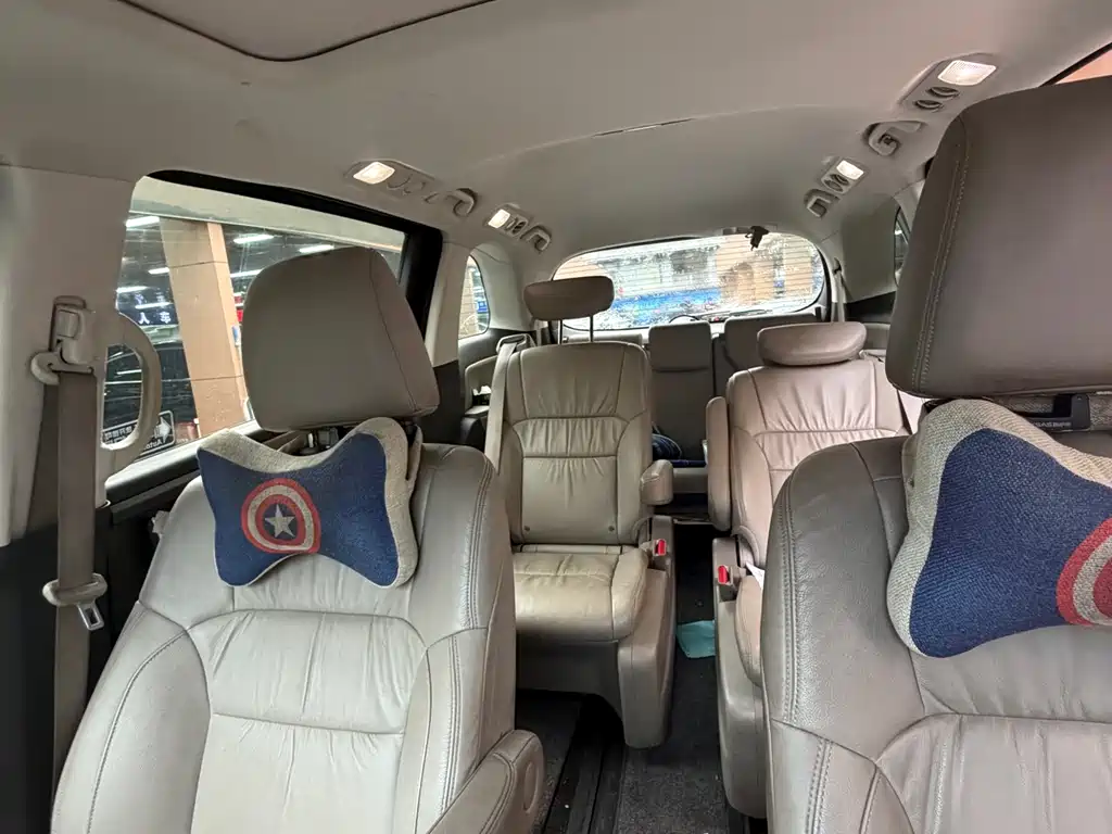Odyssey Facelift 2.4 L Luxury