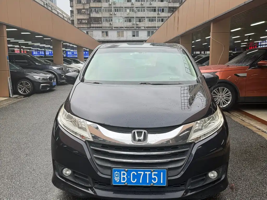 Odyssey Facelift 2.4 L Luxury