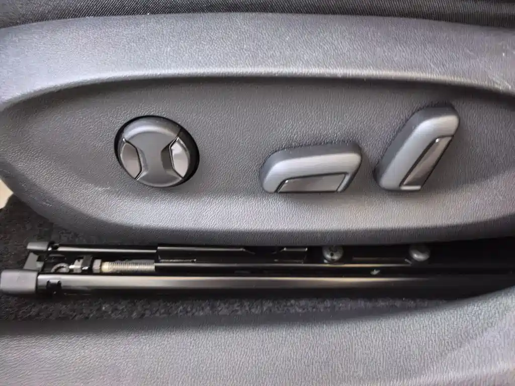 Lamando Lamando L 280 TSI DSG Dazzle Hot