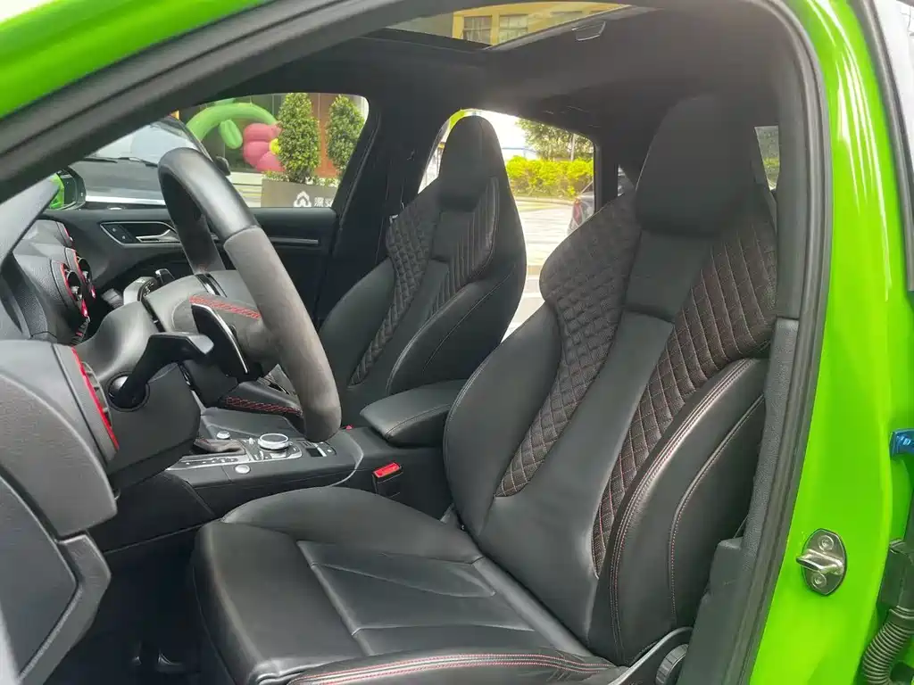 Audi RS 3 RS 3 2.5 T Limousine