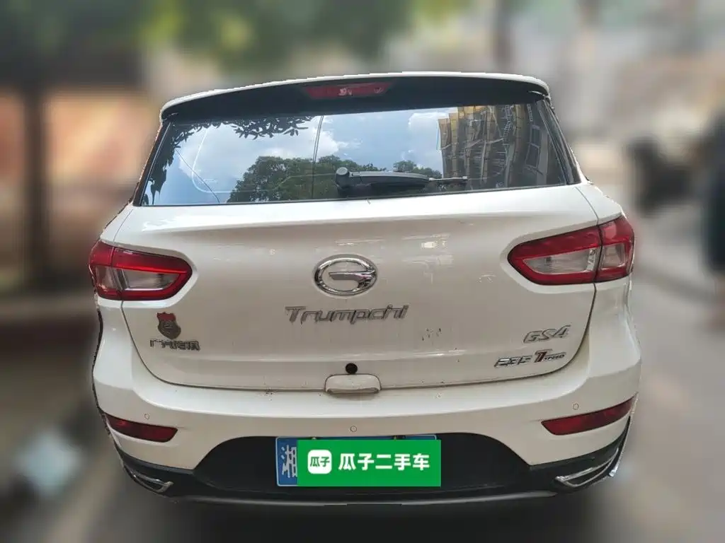 GAC Trumpchi GS4 235 T G-DCT 2 WD Elite