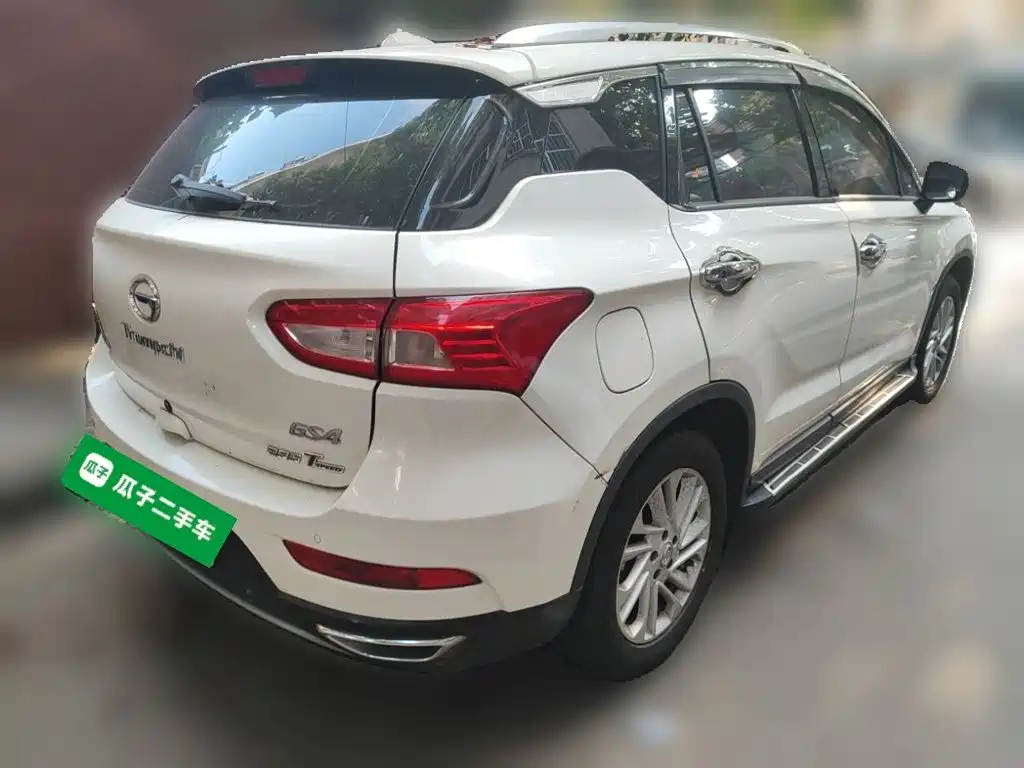 GAC Trumpchi GS4 235 T G-DCT 2 WD Elite