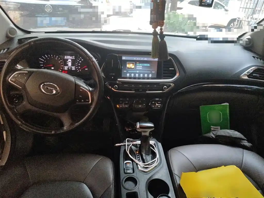 GAC Trumpchi GS4 235 T G-DCT 2 WD Elite