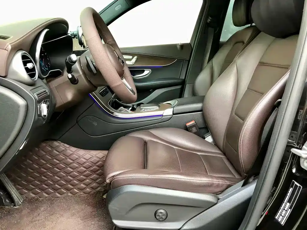 Mercedes-Benz GLC Facelift GLC 300 L 4 MATIC Dynamic Premium Collection