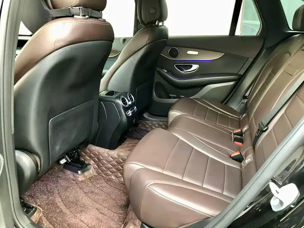 Mercedes-Benz GLC Facelift GLC 300 L 4 MATIC Dynamic Premium Collection