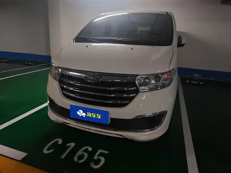 JAC Refine M3 瑞风M3 2025款 1.5 T 手动智联版 7/8座