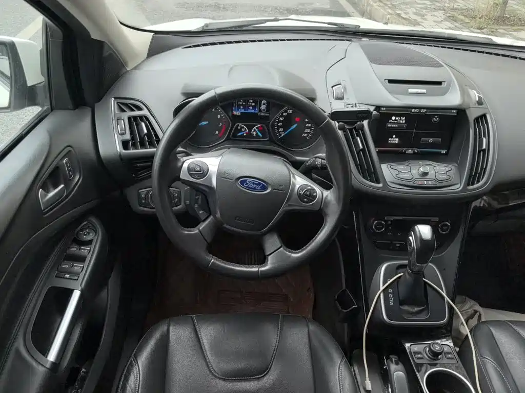 Kuga 2.0 L GTDi 4 WD Sport
