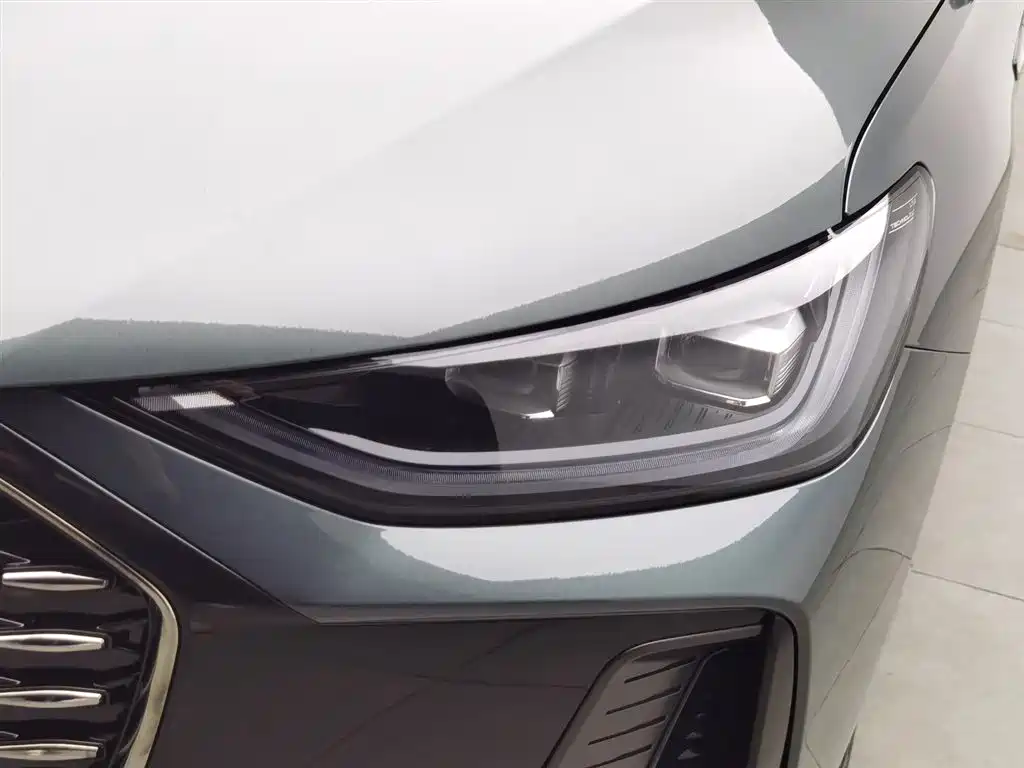 Fengyun A8 L 1.5 TGDI 145 km Luxury