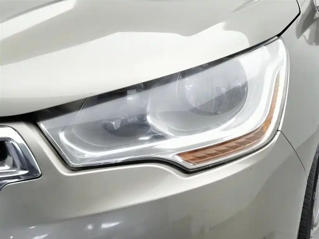 Citroen C4 L 1.6 L Manual Power Enjoyment