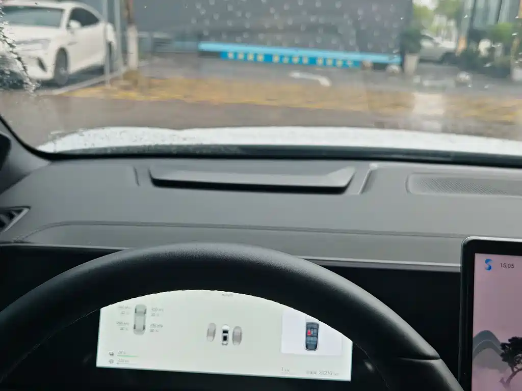 Song L DM-i Smart Drive 112 km Transcend