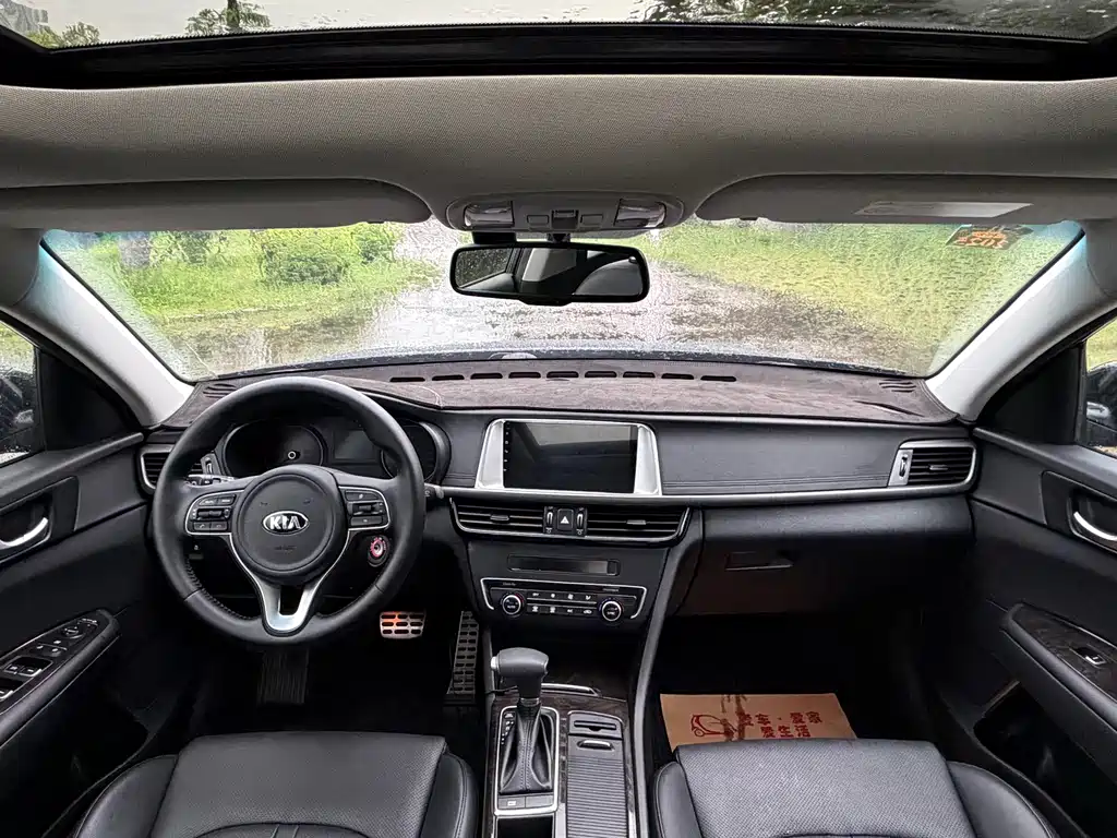 Kia K5 2.0 L Auto GLS