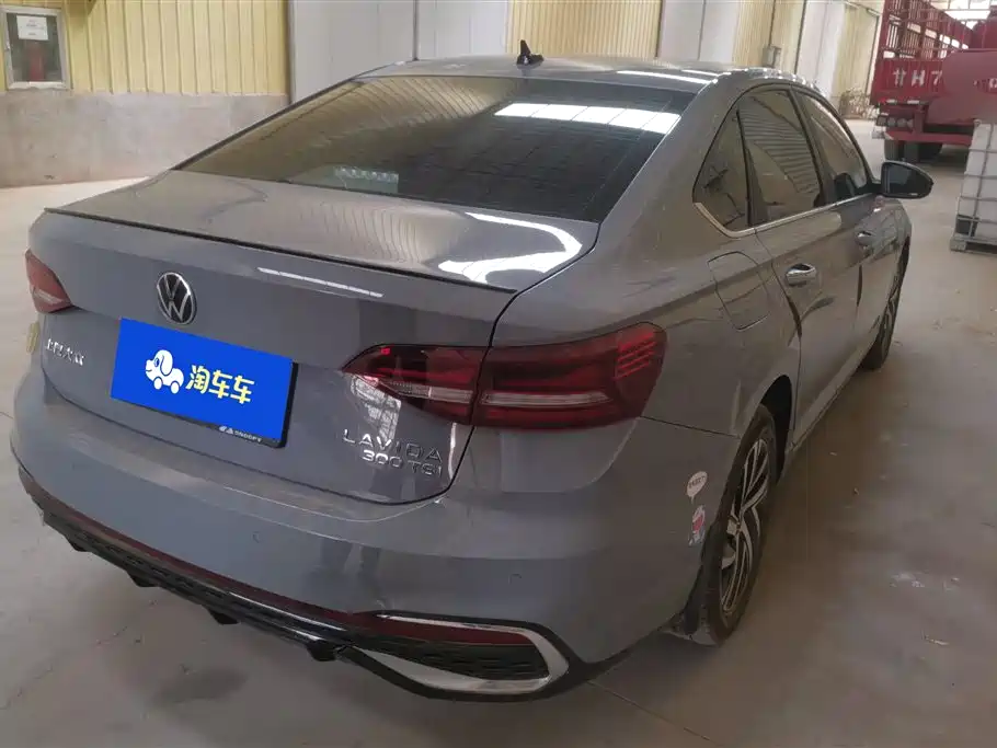 Lavida 300 TSI DSG Starry Sky Manyi