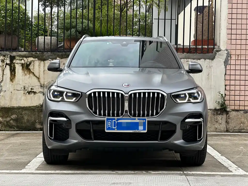 BMW X5 Facelift xDrive 40 Li M Sport Package