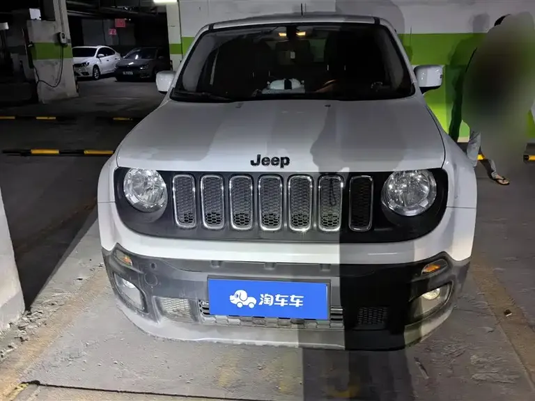 Jeep Renegade 180 T Auto Dynamic +
