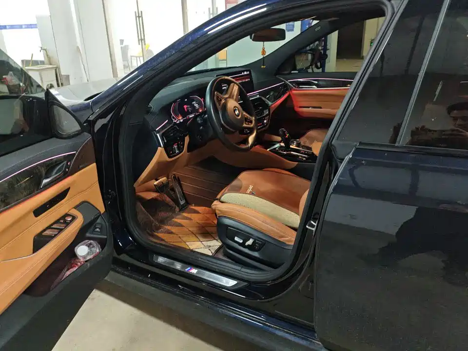 BMW 6 Series GT 630 i M Sport Package