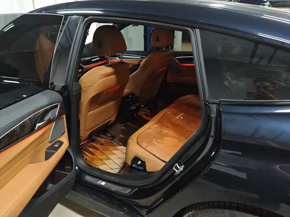 BMW 6 Series GT 630 i M Sport Package
