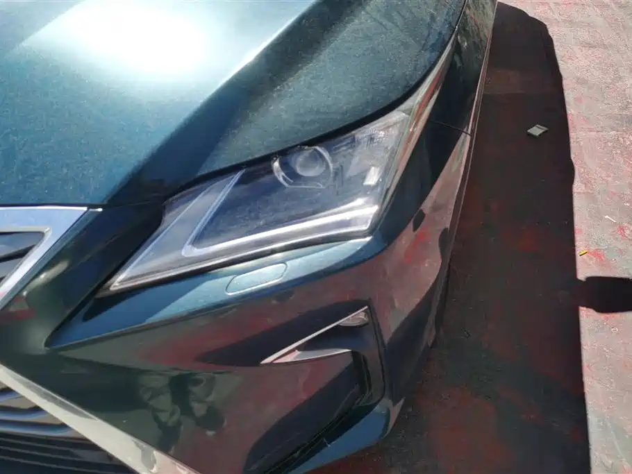 Lexus RX 300 2 WD Elite CN-V