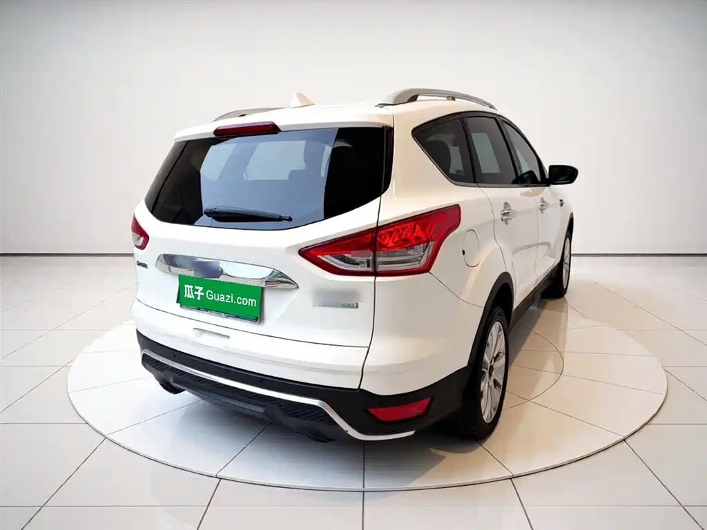 Kuga 1.5 L GTDi 2 WD Style