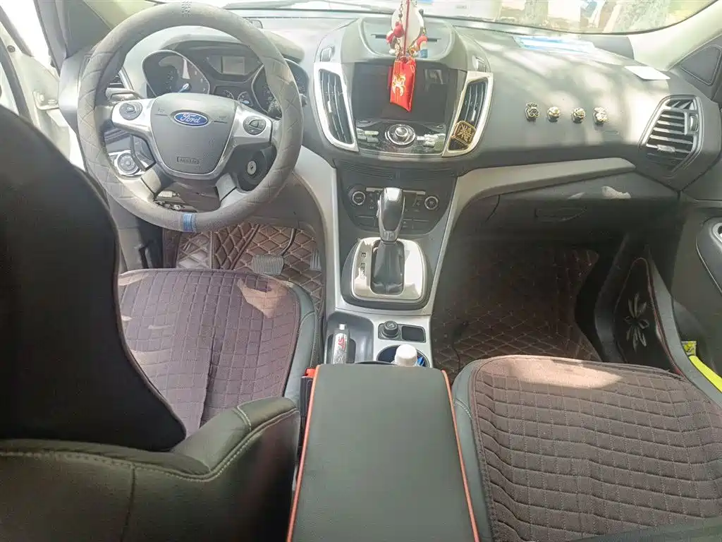 Kuga 1.5 L GTDi 2 WD Style
