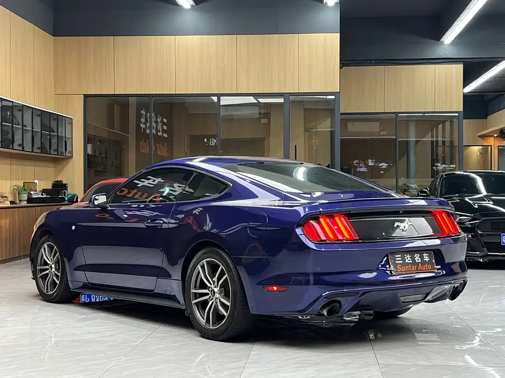 Mustang 2.3 T Performance