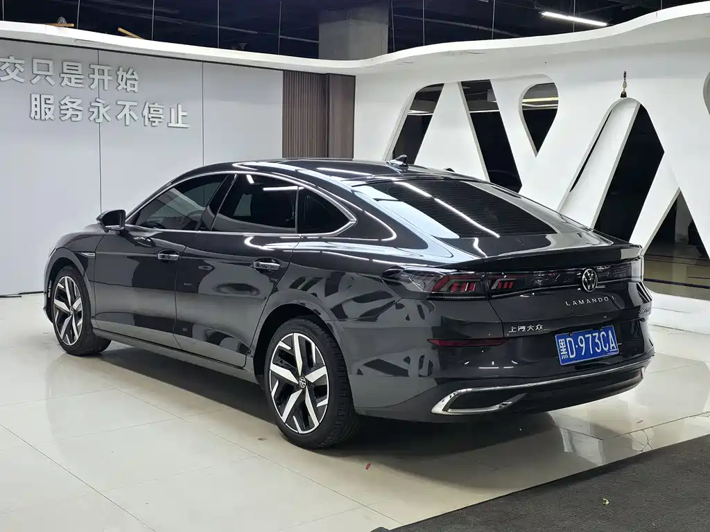 Lamando Lamando L 280 TSI DSG Spicy Cool