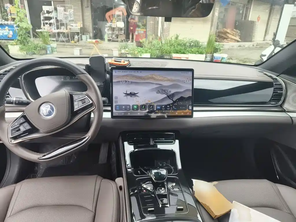 Han DM-i 125 KM Comfort