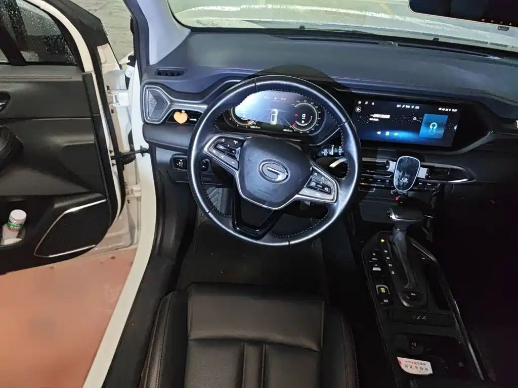 GAC Trumpchi GS4 270 T Auto Connected Tech