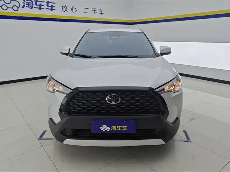Toyota Corolla Cross 2.0 L Pioneer