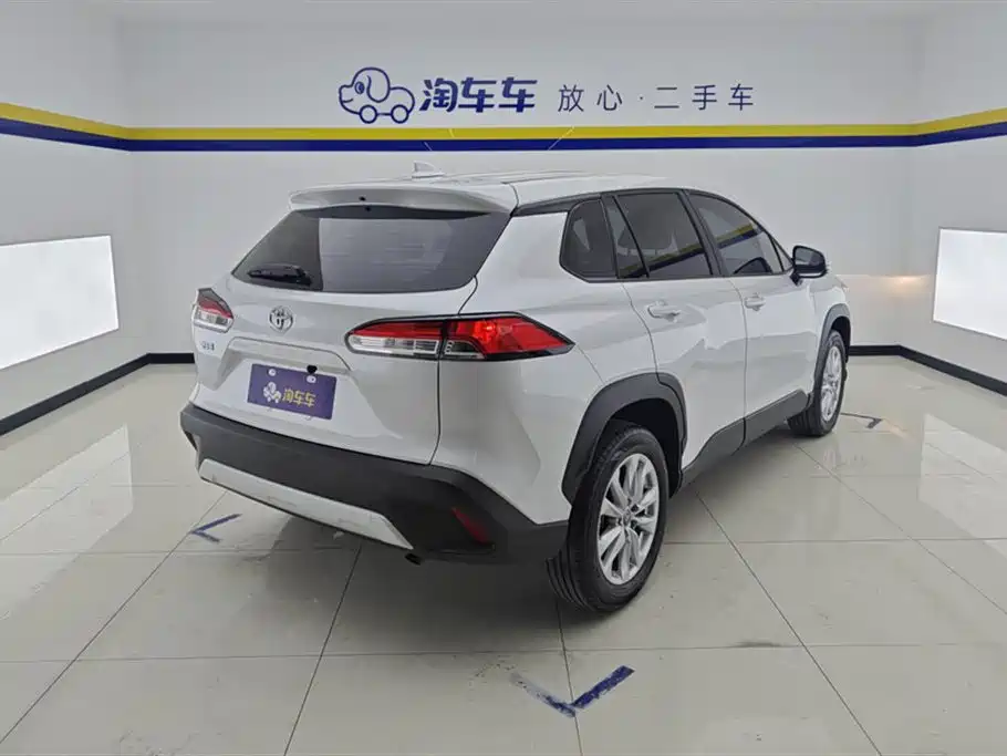 Corolla Cross 2.0 L Pioneer
