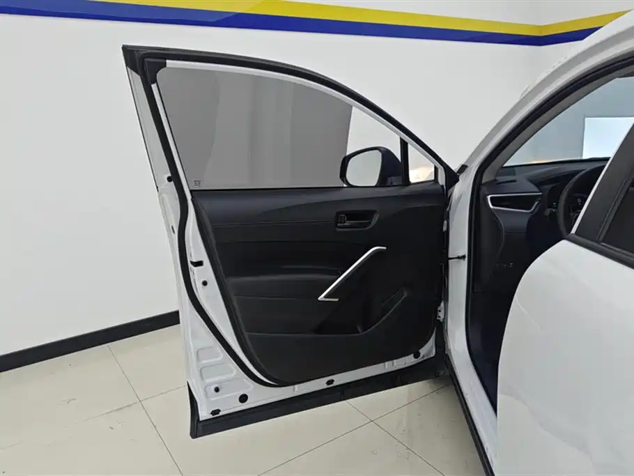 Corolla Cross 2.0 L Pioneer