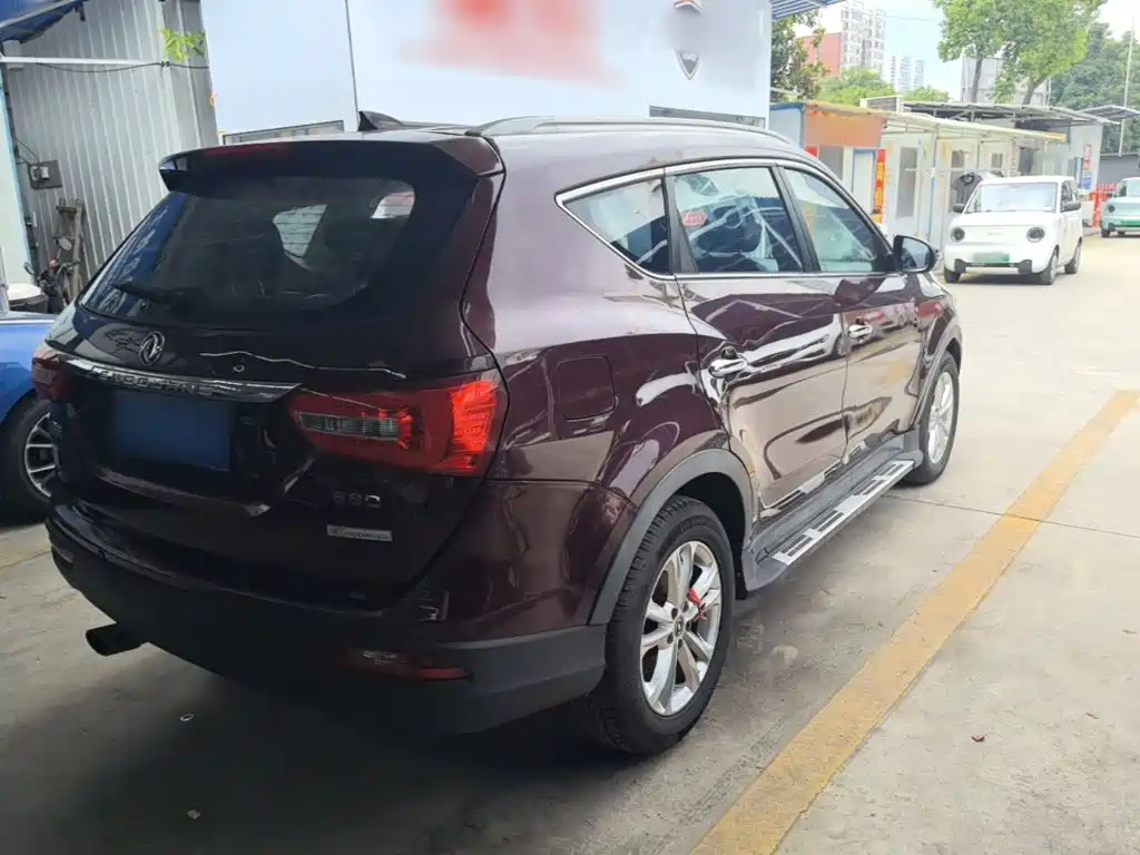 Fengguang 580 1.8 L Manual Comfort
