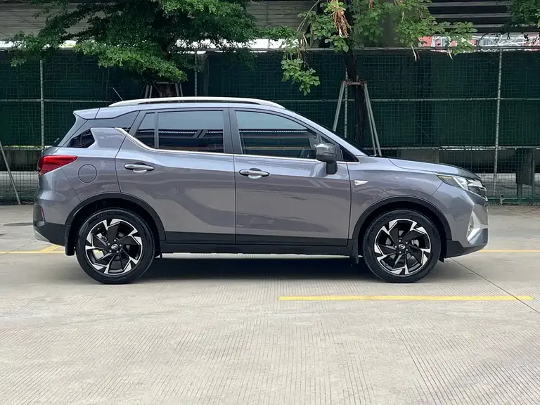 GAC Trumpchi GS3 传祺GS3 2021款 POWER 270 T 自动劲爽版