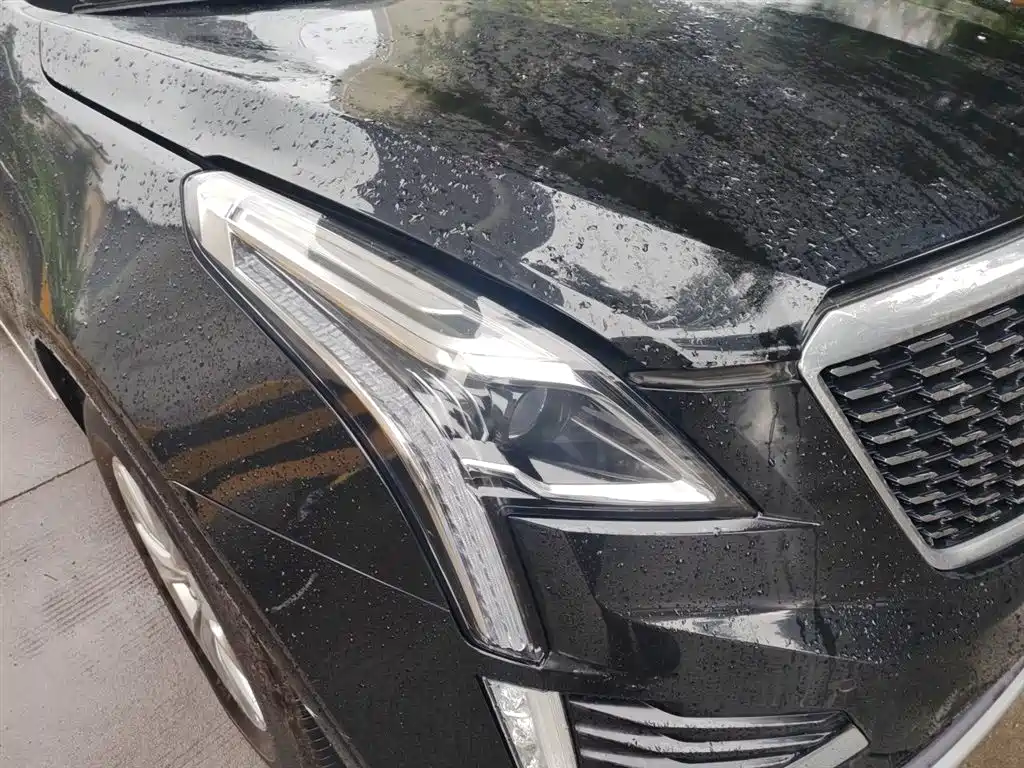 Cadillac XT5 2.0 T 2 WD Luxury