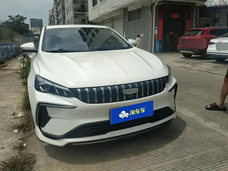 Geely Binrui Binrui COOL 1.5 T DCT Dragon