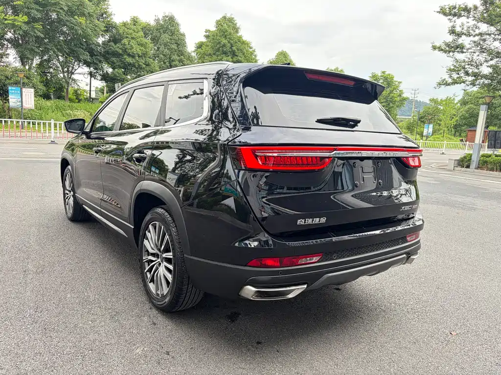 Jetour X90 PLUS 捷途X90 PLUS 2024款 1.6 TD DCT别墅 7座