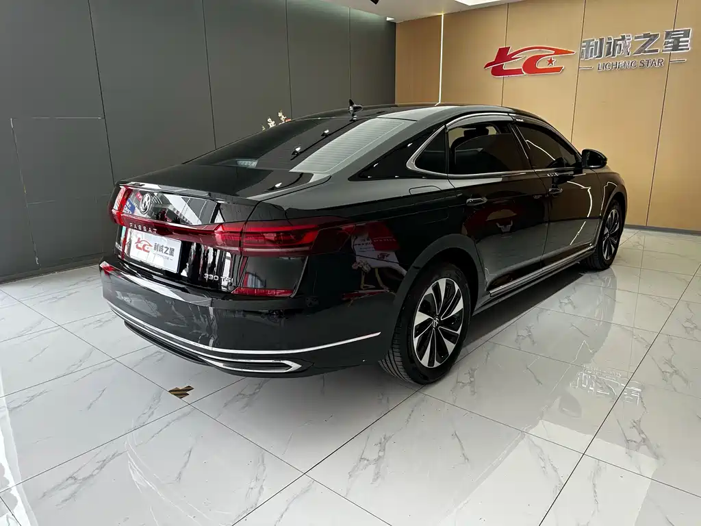 Passat 330 TSI Elite