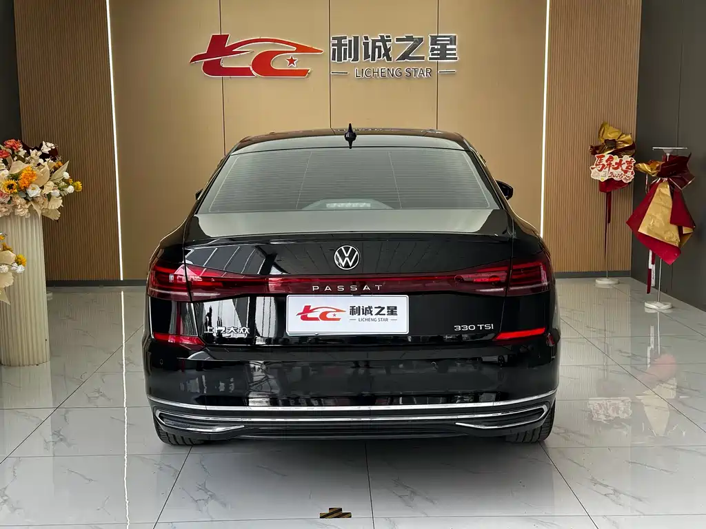 Passat 330 TSI Elite