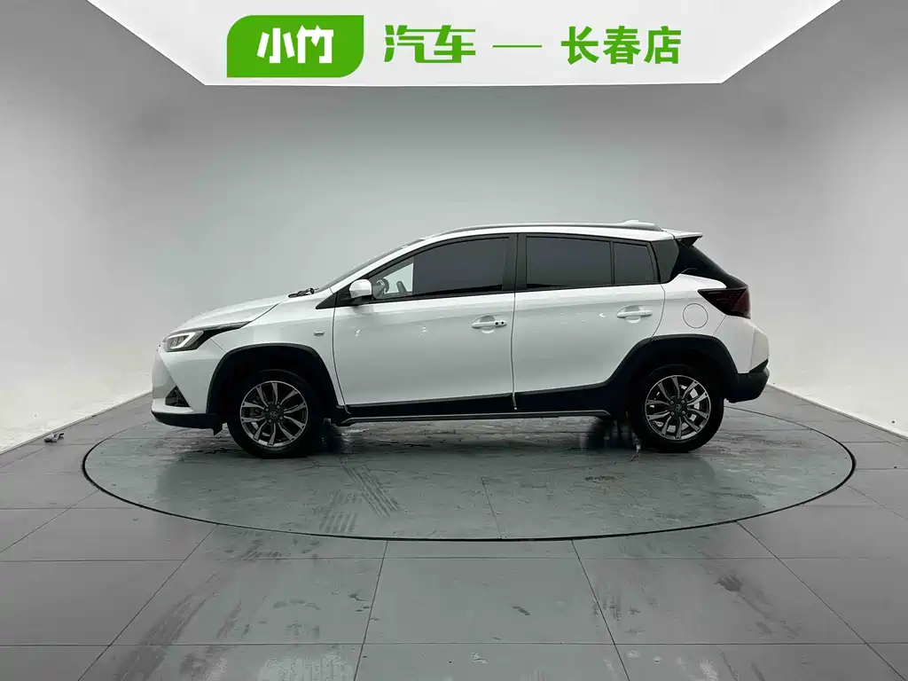 YARiS L Zhixuan Zhixuan X 1.5 L CVT Luxury PLUS