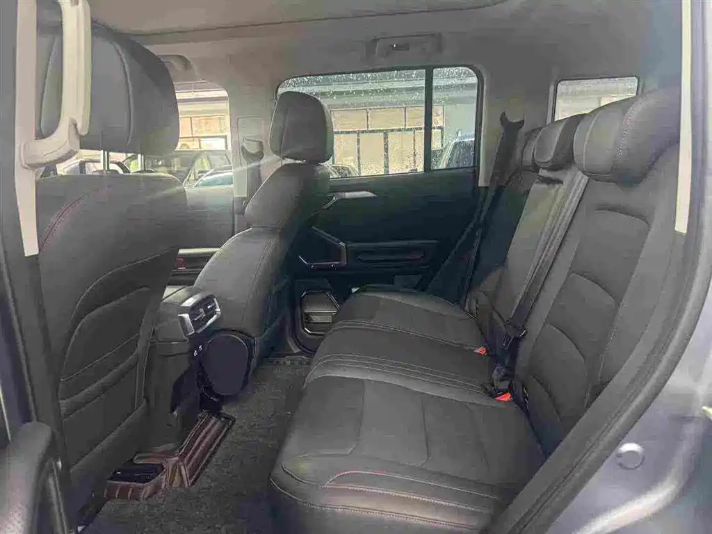 Jetour Traveller 2.0 T 4 WD Cross PRO