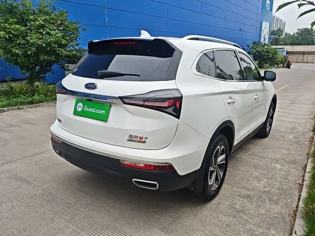 Refine S7 瑞风S7 2017款 1.5 T 手动豪华智能型