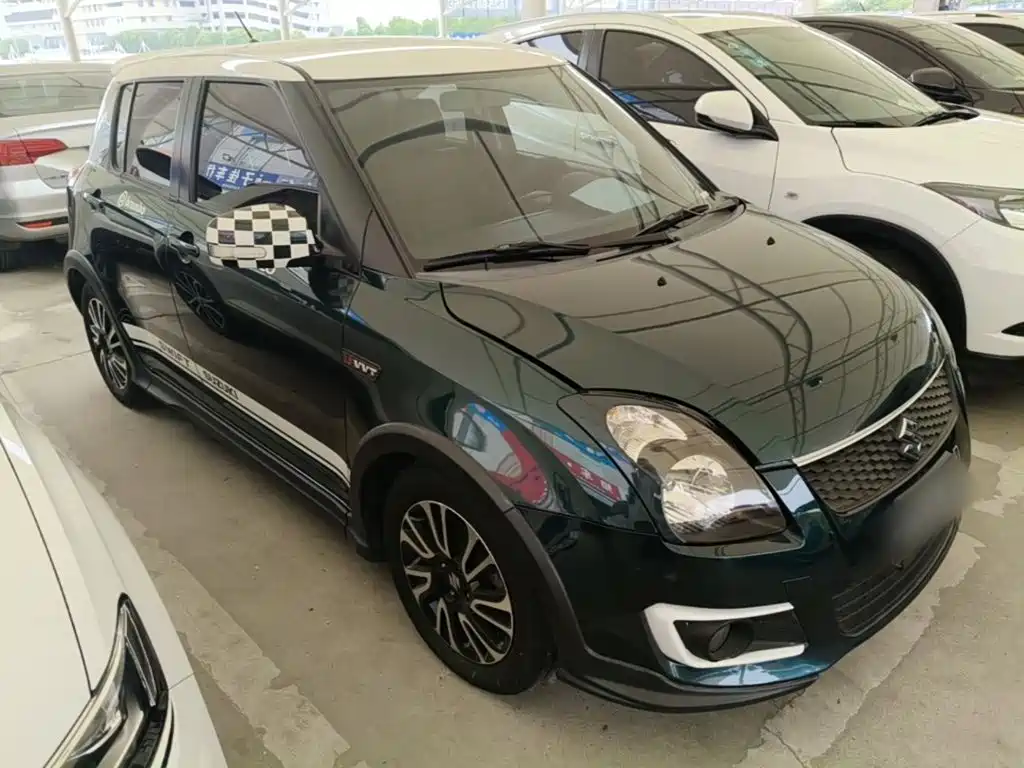 Swift 1.5 L Auto Fashion Cool Play