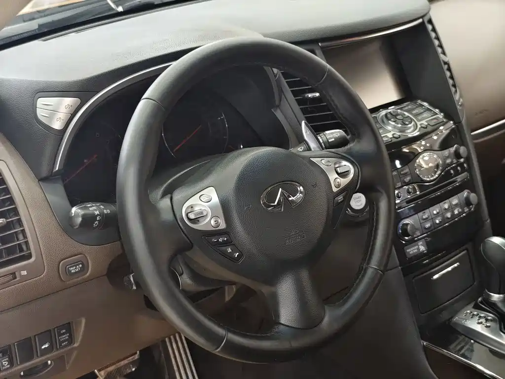 Infiniti FX FX35 Style Transcend