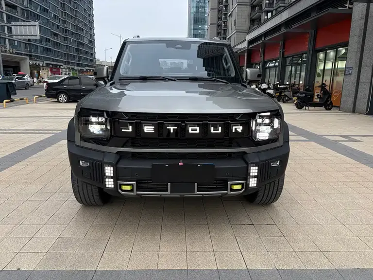 Jetour Traveller 2.0 T 4 WD Cross
